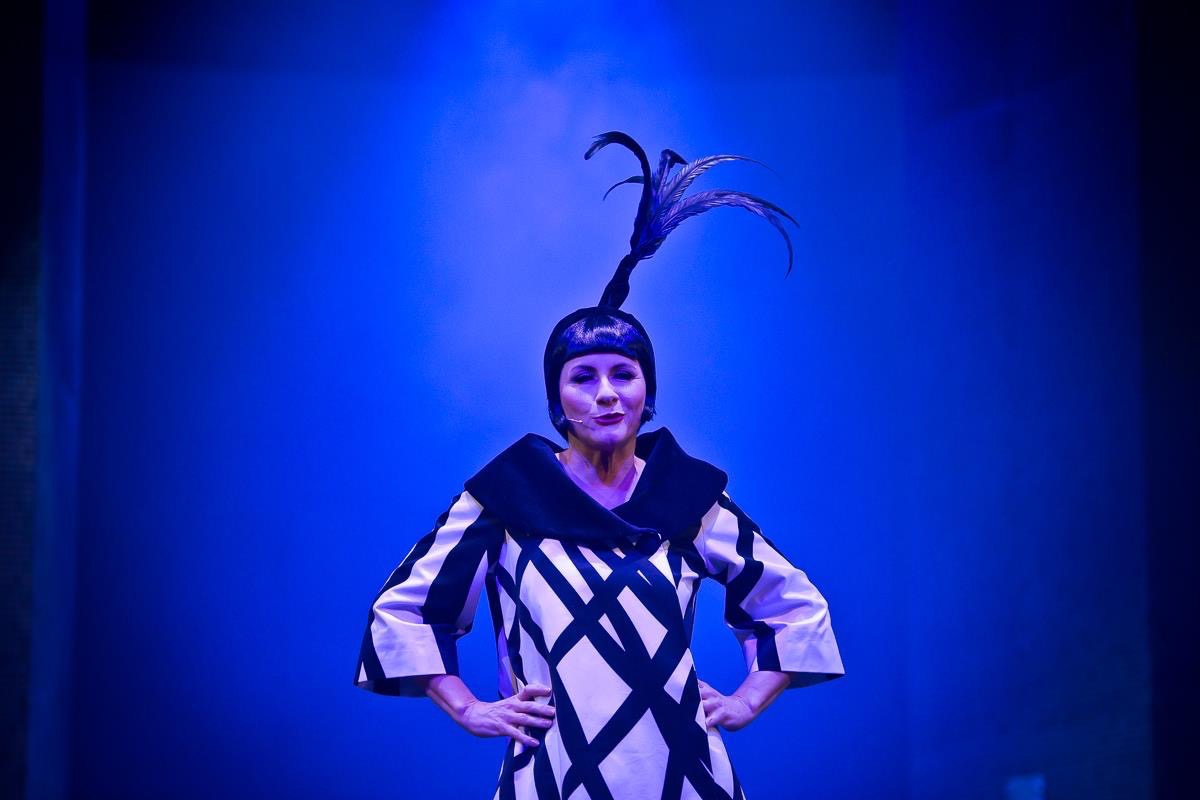 Barbara Melzer - Zakonnica w przebraniu Barbara Melzer - Zakonnica w przebraniu